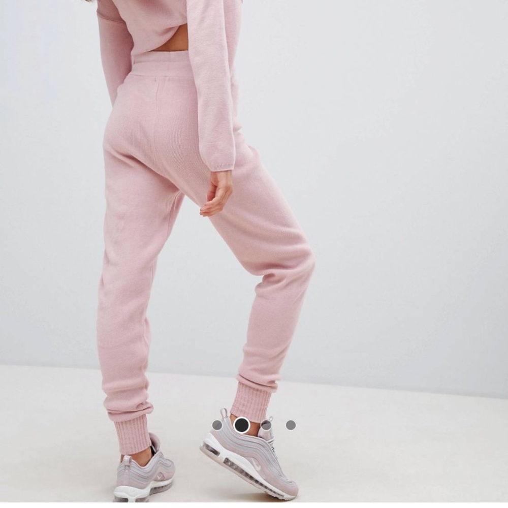 Pink Sweatpants - Picture 3 of 4